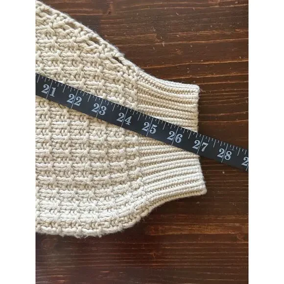 Gianni Bini Oversized Crop Chunky Cable Knit Fishermen Sweater M Cream Designer - Picture 11 of 13